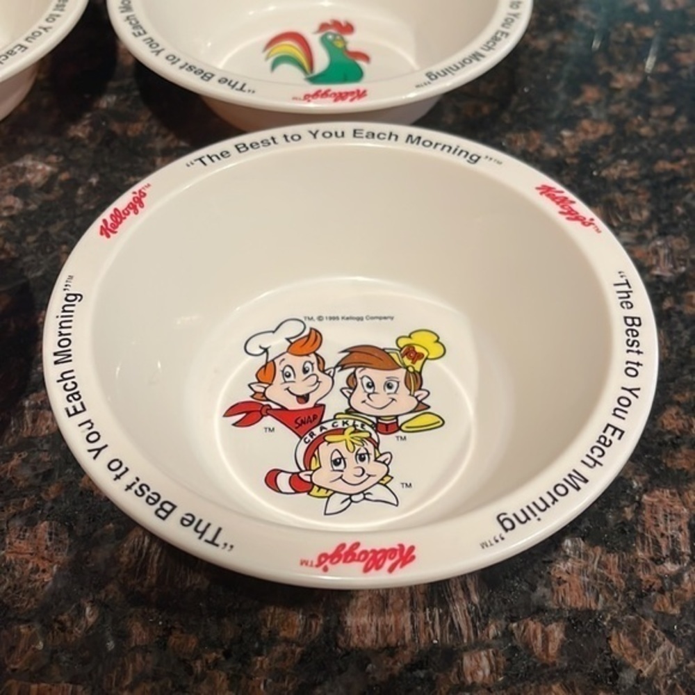 Vintage Kellogg cereal bowls - Picture 3 of 6